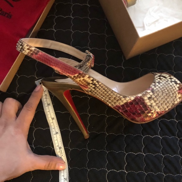 SOLD Christian Louboutin - Picture 6 of 6